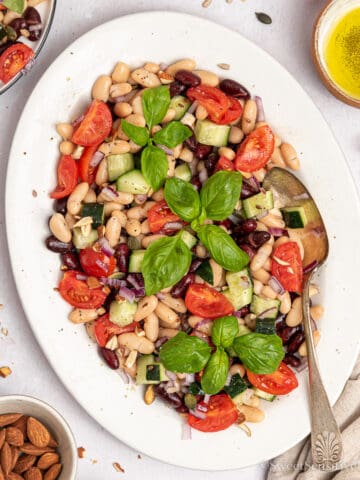 bean salad with ingredients